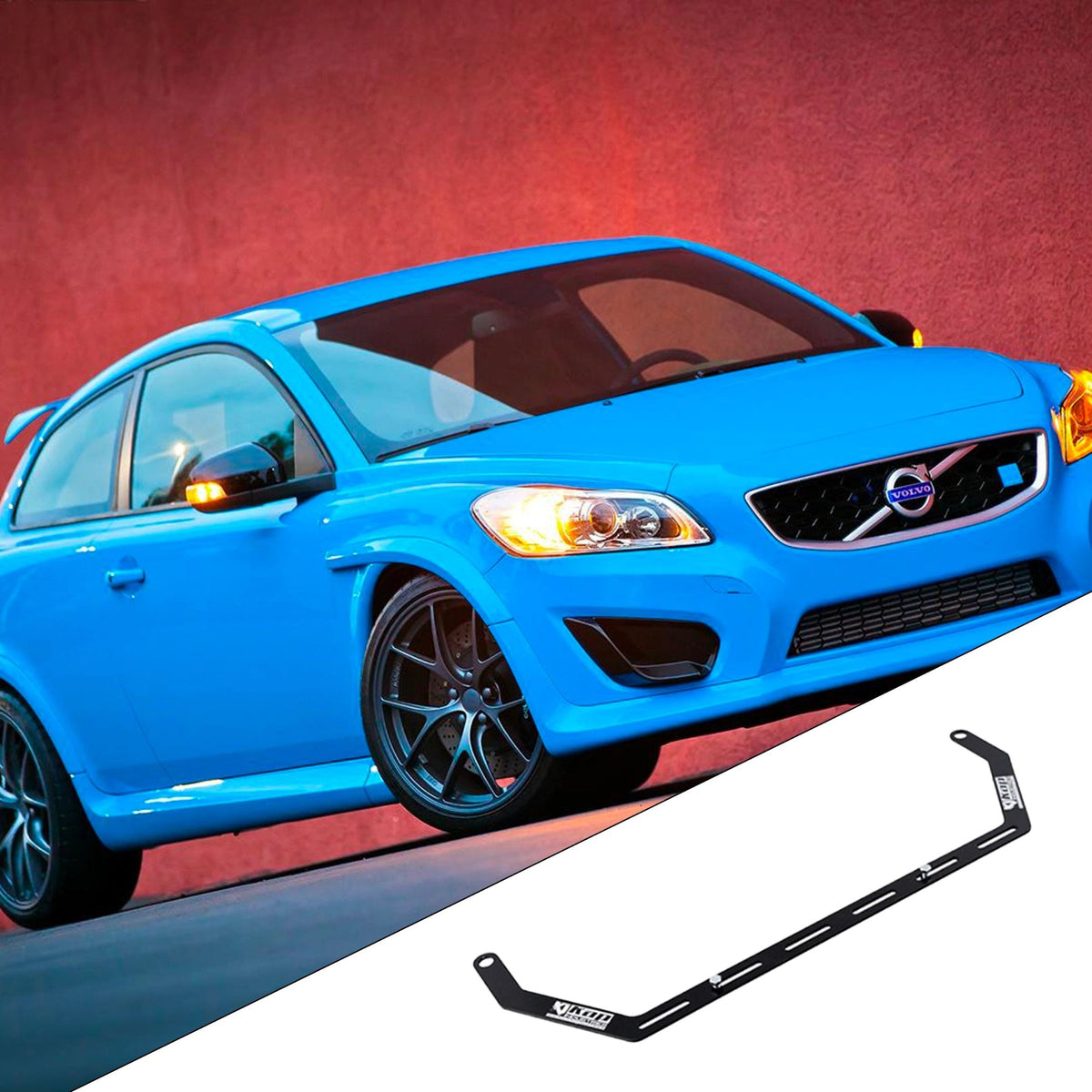 2008-2013 Volvo C30 P1 with the vehicle-specific KAP fire extinguisher bracket shown inset